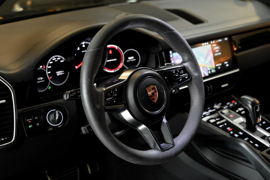 Porsche Cayenne 2.9 S - Adaptive Cruise Control - Panoramadak - Achterbank Verwarmd - Rijstrooksensor -