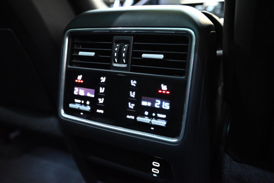Porsche Cayenne 2.9 S - Adaptive Cruise Control - Panoramadak - Achterbank Verwarmd - Rijstrooksensor -