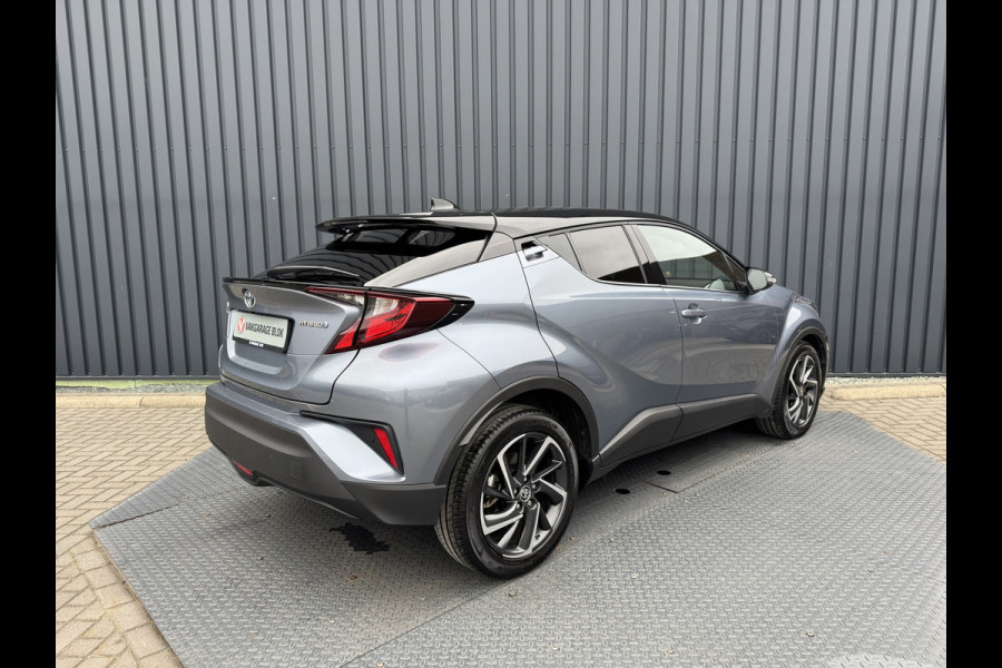 Toyota C-HR 1.8 Hybrid Bi tone | Draadloos Apple Carplay/Android auto | BSM | PDC V+A | 10 jr GARANTIE | Rijklaar!!!