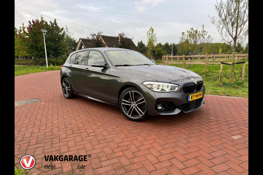 BMW 1-serie 118i Corporate Lease Executive M-Pakket | Automaat | Camera | Apple CarPlay