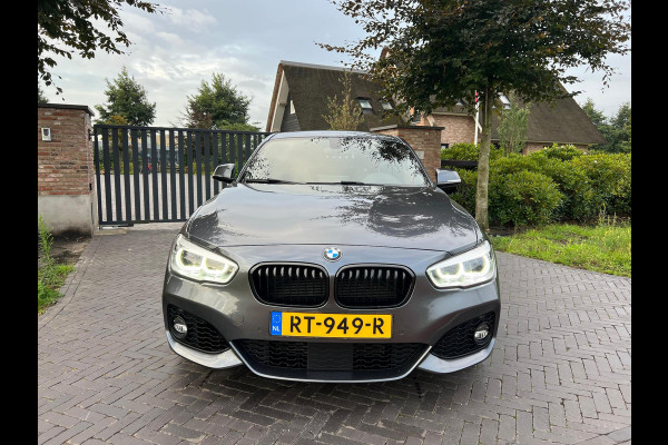 BMW 1-serie 118i Corporate Lease Executive M-Pakket | Automaat | Camera | Apple CarPlay