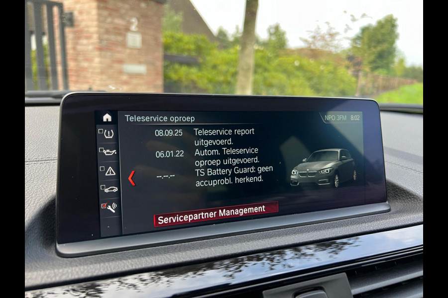 BMW 1-serie 118i Corporate Lease Executive M-Pakket | Automaat | Camera | Apple CarPlay