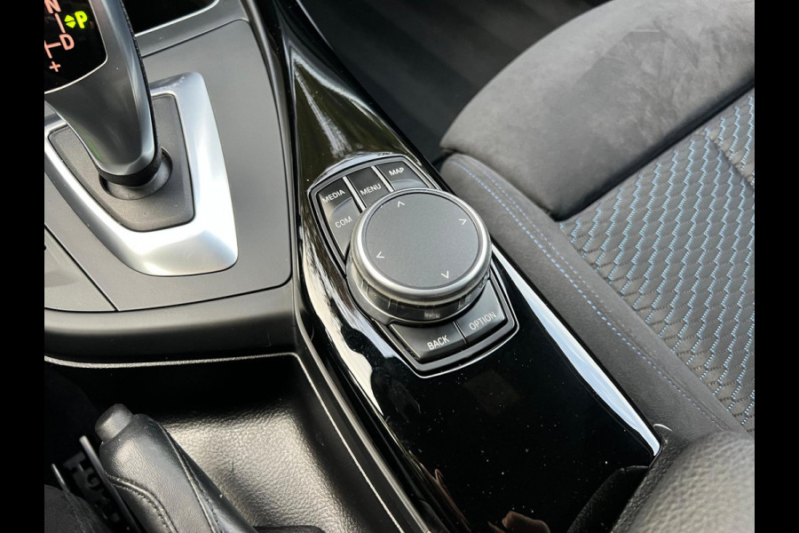 BMW 1-serie 118i Corporate Lease Executive M-Pakket | Automaat | Camera | Apple CarPlay