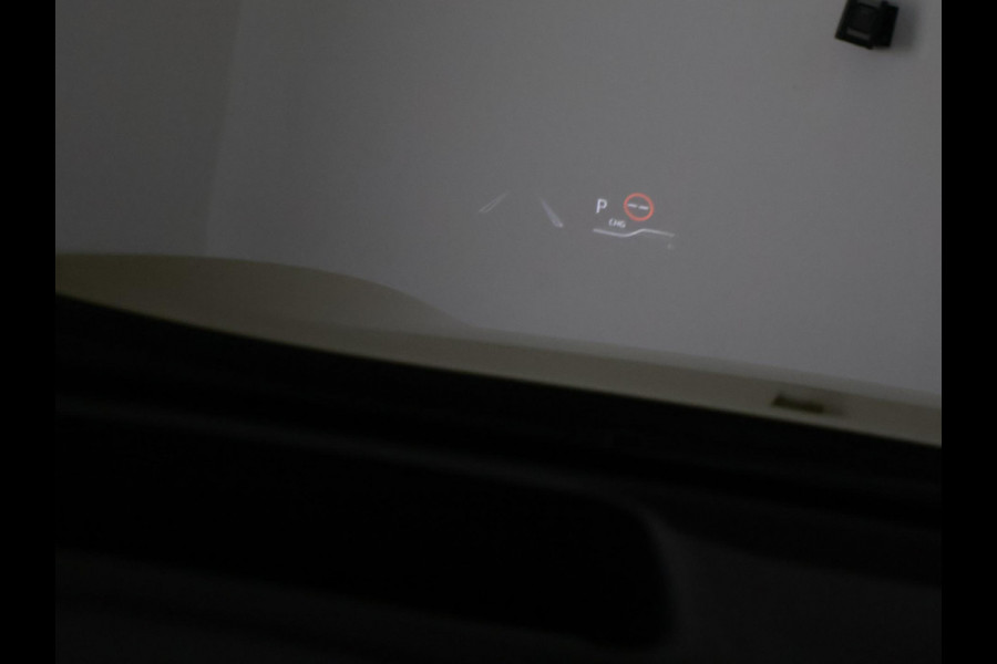 Toyota Yaris Cross 1.5 HYBRIDE EXECUTIVE BI-TONE GARANTIE TOT 9-2032 DODE HOEK DETECTIE.STOEL VERWARMING.TREKHAAK