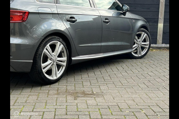 Audi A3 Sportback 1.0 TFSI 2x S Line LED / fm nav / carplay / 18" / dealeronderhouden