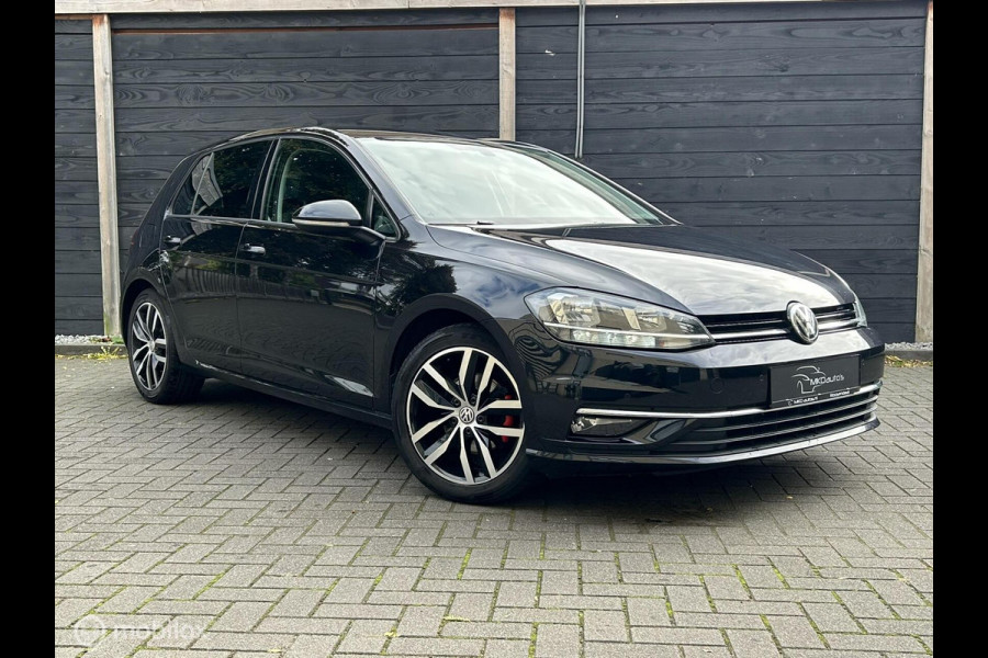 Volkswagen Golf 1.4 TSI Comfortline Bus. FM nav / Dig. dash / 17" / Camera