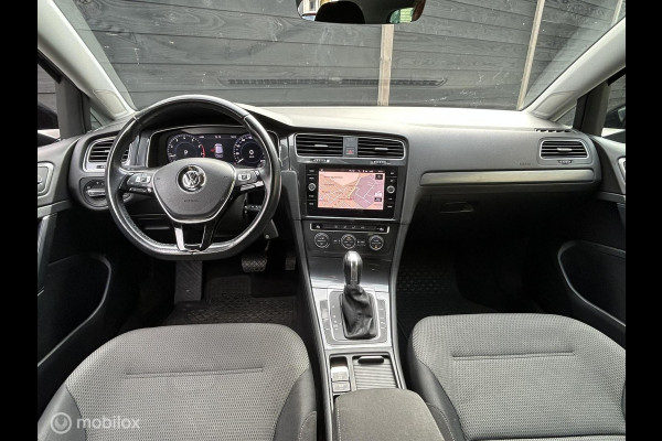 Volkswagen Golf 1.4 TSI Comfortline Bus. FM nav / Dig. dash / 17" / Camera
