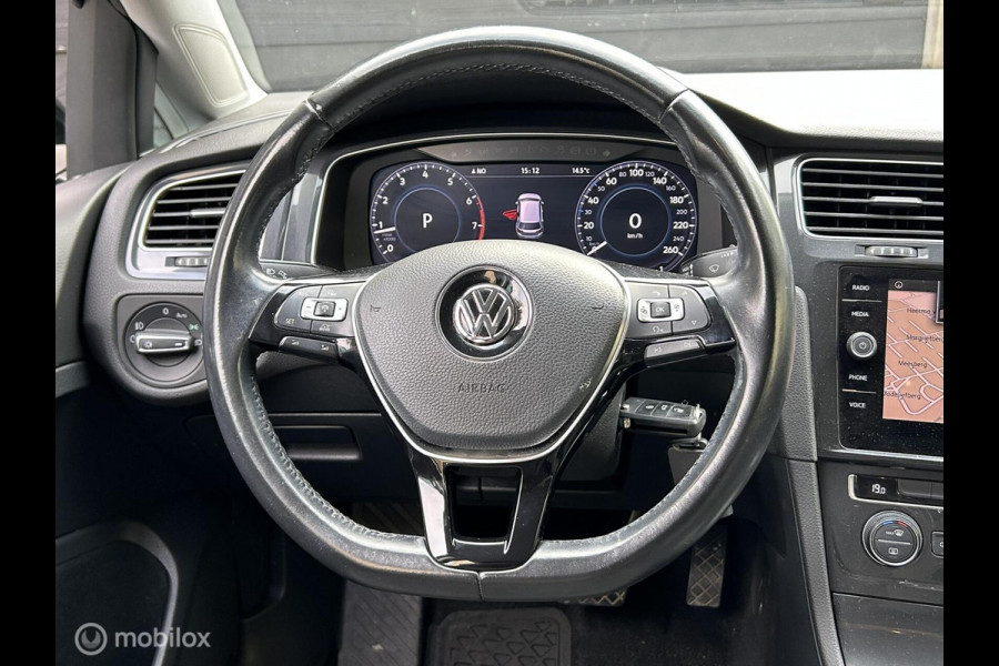 Volkswagen Golf 1.4 TSI Comfortline Bus. FM nav / Dig. dash / 17" / Camera