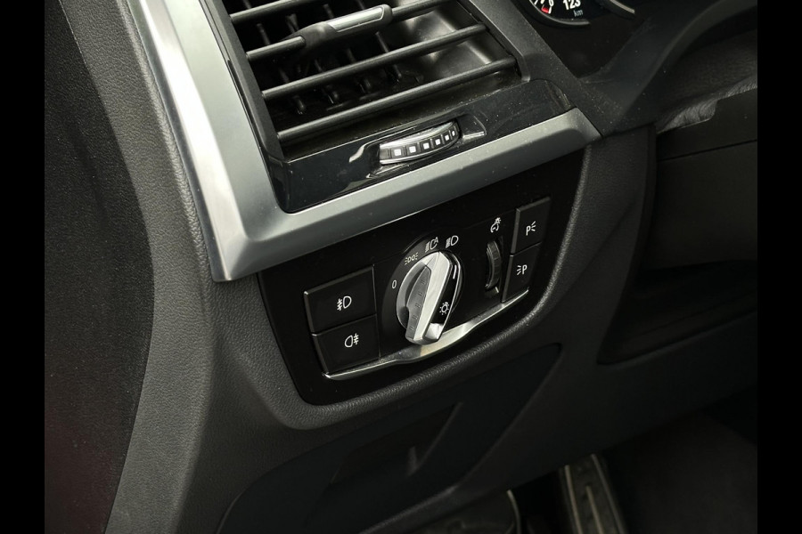 BMW X3 xDrive30i High Executive M Pakket Panoramadak Adapt. Cruise 360Cam 4x Stoelverw. Leer 19''LM