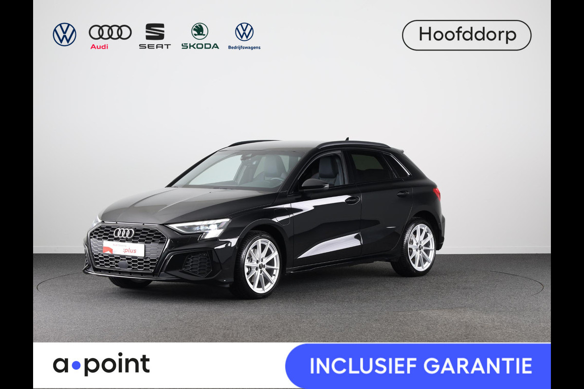 Audi A3 Sportback 40 TFSI e S edition 204 pk S-tronic | Private lease vanaf € 699,- pm | Verlengde garantie | Navigatie | Trekhaak (afneembaar) | Parkeersensoren (Park assist) | Adaptieve cruise control | Stoelverwarming | S-line | Audi A3 Sportback 40 TFSI e S edition 204 pk S-tronic | Private lease vanaf € 699,- pm | Verlengde garantie | Navigatie | Trekhaak (afneembaar) | Parkeersensoren (Park assist) | Adaptieve cruise control | Stoelverwarming | S-line |