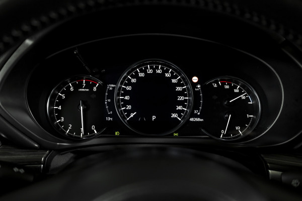 Mazda CX-5 2.0 SkyActiv-G 165 Luxury | Black Edition | Bose Audio | Adapt.Cruise | Stuur+Stoelverw+Vent | 360 Camera | HUD | NAV+App.Connect | ECC | LM 19"| Afn. Trekhaak |