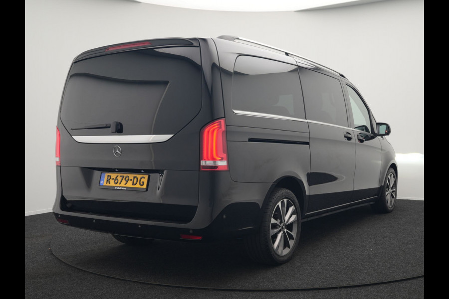 Mercedes-Benz V-Klasse 250d Lang Avantgarde Edition 7-Persoons | Panodak | Lederen Stoelen Ventilatie & Verwarmd | Burmester Audio | Multi Beam LED | Adaptive Cruise | 360 Camera | Schuifdeuren Elektrisch | Apple Carplay | Sfeerverlichting | Blis | Navig