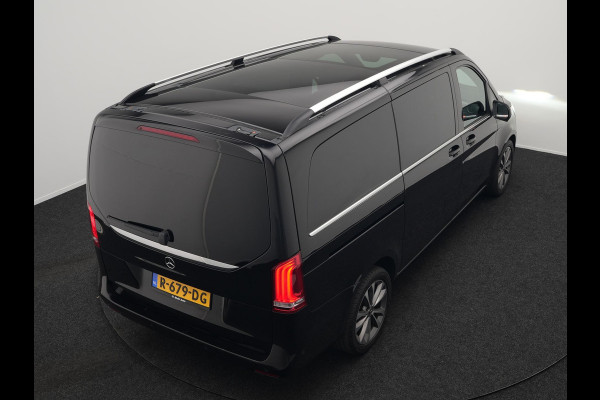 Mercedes-Benz V-Klasse 250d Lang Avantgarde Edition 7-Persoons | Panodak | Lederen Stoelen Ventilatie & Verwarmd | Burmester Audio | Multi Beam LED | Adaptive Cruise | 360 Camera | Schuifdeuren Elektrisch | Apple Carplay | Sfeerverlichting | Blis | Navig