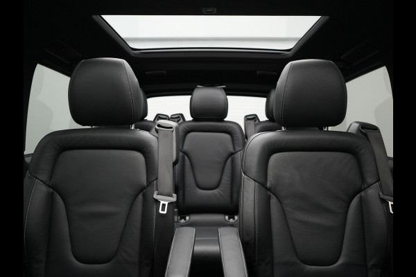 Mercedes-Benz V-Klasse 250d Lang Avantgarde Edition 7-Persoons | Panodak | Lederen Stoelen Ventilatie & Verwarmd | Burmester Audio | Multi Beam LED | Adaptive Cruise | 360 Camera | Schuifdeuren Elektrisch | Apple Carplay | Sfeerverlichting | Blis | Navig
