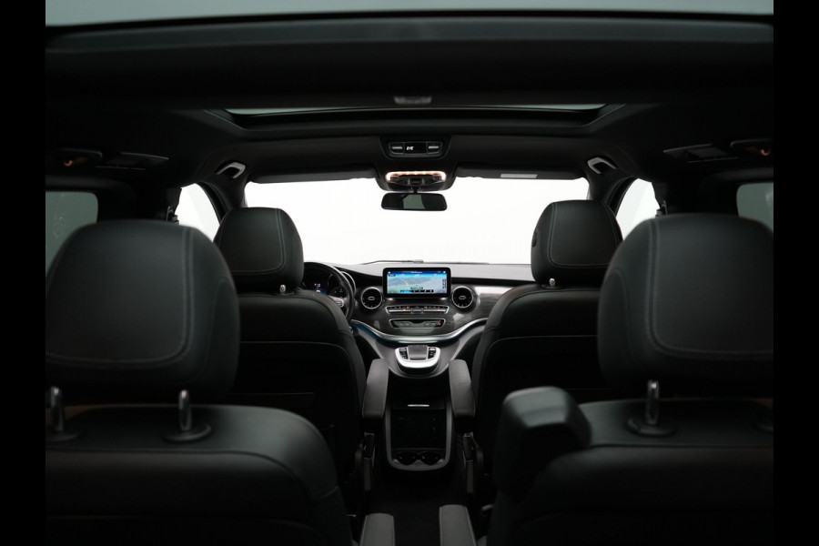 Mercedes-Benz V-Klasse 250d Lang Avantgarde Edition 7-Persoons | Panodak | Lederen Stoelen Ventilatie & Verwarmd | Burmester Audio | Multi Beam LED | Adaptive Cruise | 360 Camera | Schuifdeuren Elektrisch | Apple Carplay | Sfeerverlichting | Blis | Navig