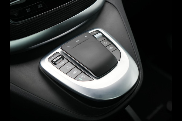 Mercedes-Benz V-Klasse 250d Lang Avantgarde Edition 7-Persoons | Panodak | Lederen Stoelen Ventilatie & Verwarmd | Burmester Audio | Multi Beam LED | Adaptive Cruise | 360 Camera | Schuifdeuren Elektrisch | Apple Carplay | Sfeerverlichting | Blis | Navig