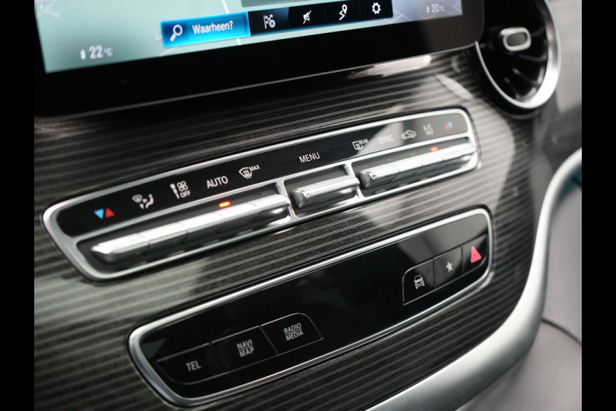 Mercedes-Benz V-Klasse 250d Lang Avantgarde Edition 7-Persoons | Panodak | Lederen Stoelen Ventilatie & Verwarmd | Burmester Audio | Multi Beam LED | Adaptive Cruise | 360 Camera | Schuifdeuren Elektrisch | Apple Carplay | Sfeerverlichting | Blis | Navig