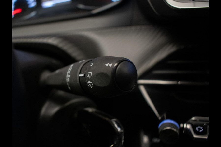 Peugeot 208 1.2 PureTech Active Sport (APPLE CARPLAY,NAVI,CRUISE,LED,LANE ASSIST,DAB,SPORTSTOELEN,NIEUWE APK,NETTE STAAT) Peugeot 208 1.2 PureTech Active Sport (APPLE CARPLAY,NAVI,CRUISE,LED,LANE ASSIST,DAB,SPORTSTOELEN,NIEUWE APK,NETTE STAAT)
