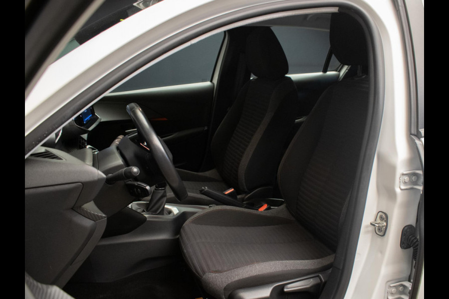 Peugeot 208 1.2 PureTech Active Sport (APPLE CARPLAY,NAVI,CRUISE,LED,LANE ASSIST,DAB,SPORTSTOELEN,NIEUWE APK,NETTE STAAT) Peugeot 208 1.2 PureTech Active Sport (APPLE CARPLAY,NAVI,CRUISE,LED,LANE ASSIST,DAB,SPORTSTOELEN,NIEUWE APK,NETTE STAAT)