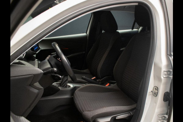 Peugeot 208 1.2 PureTech Active Sport (APPLE CARPLAY,NAVI,CRUISE,LED,LANE ASSIST,DAB,SPORTSTOELEN,NIEUWE APK,NETTE STAAT) Peugeot 208 1.2 PureTech Active Sport (APPLE CARPLAY,NAVI,CRUISE,LED,LANE ASSIST,DAB,SPORTSTOELEN,NIEUWE APK,NETTE STAAT)