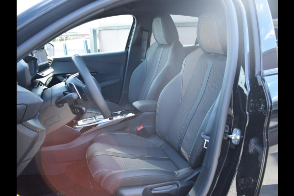 Peugeot 208 1.2 Hybrid 110 e-DCS6 GT ACHTERUITRIJCAMERA MET SENSOREN | NAVI & CARPLAY | E.C.C. |