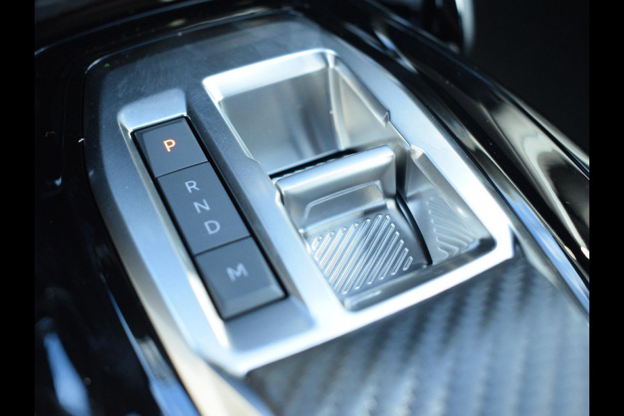 Peugeot 208 1.2 Hybrid 110 e-DCS6 GT ACHTERUITRIJCAMERA MET SENSOREN | NAVI & CARPLAY | E.C.C. |