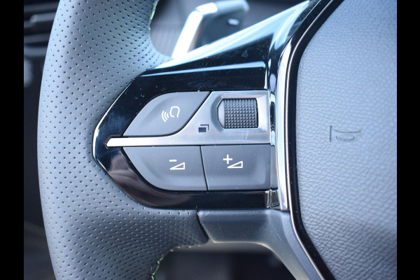 Peugeot 208 1.2 Hybrid 110 e-DCS6 GT ACHTERUITRIJCAMERA MET SENSOREN | NAVI & CARPLAY | E.C.C. |