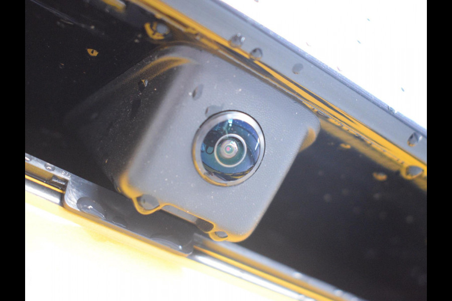 Peugeot 208 1.2 Hybrid 110 e-DCS6 GT ACHTERUITRIJCAMERA MET SENSOREN | NAVI & CARPLAY | E.C.C. |