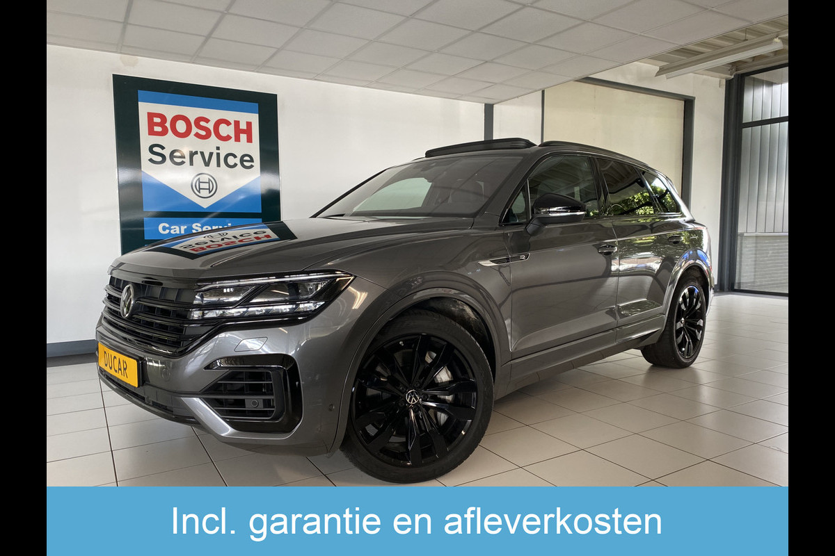 Volkswagen Touareg 3.0 TSi 4MOTION R 462 PK / Panoramadak / Trekhaak / Black Style Volkswagen Touareg 3.0 TSi 4MOTION R 462 PK / Panoramadak / Trekhaak / Black Style