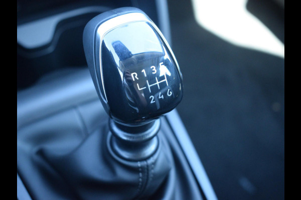 Citroën C3 1.2 Turbo 100pk Plus PARKEERSENSOREN | CARPLAY | AIRCO | UIT VOORRAAD LEVERBAAR