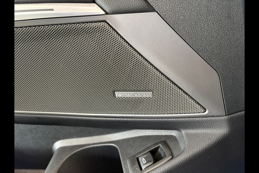 BMW 3-serie 330i M-Sport 260pk Automaat High Exec.Edition SCHUIFDAK/HARMANKARDON/LEDER/360CAMERA/HUD/19INCH