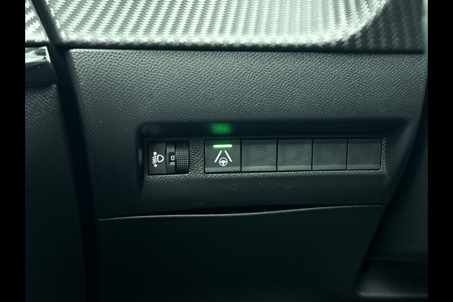 Peugeot 208 1.2 Hybrid 100PK Automaat Allure Navigatie Apple Carplay/Android Auto Airco Camera Parkeer sensoren Cruise Control LED