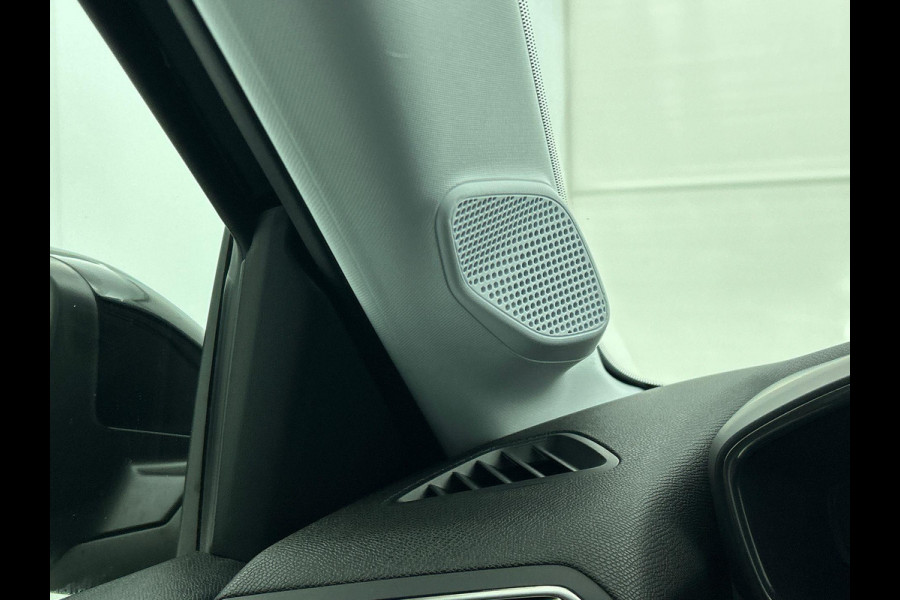 Peugeot 208 1.2 Hybrid 100PK Automaat Allure Navigatie Apple Carplay/Android Auto Airco Camera Parkeer sensoren Cruise Control LED