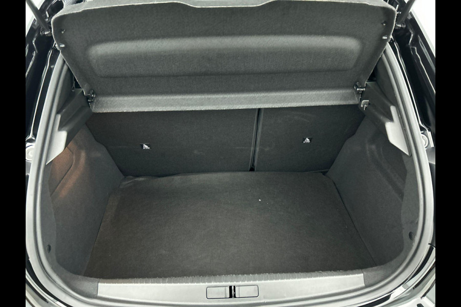 Peugeot 208 1.2 Hybrid 100PK Automaat Allure Navigatie Apple Carplay/Android Auto Airco Camera Parkeer sensoren Cruise Control LED