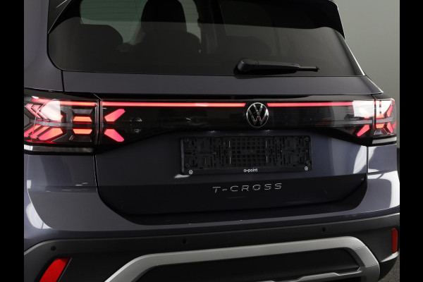 Volkswagen T-Cross 1.0 TSI Style 115 pk Automaat (DSG) | Navigatie | Parkeersensoren | Autom. airco | Matrix LED koplampen | Stoelverwarming |