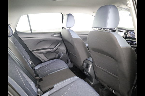 Volkswagen T-Cross 1.0 TSI Style 115 pk Automaat (DSG) | Navigatie | Parkeersensoren | Autom. airco | Matrix LED koplampen | Stoelverwarming |