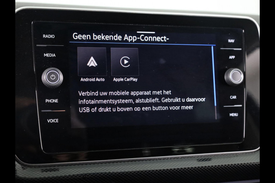 Volkswagen T-Cross 1.0 TSI Style 115 pk Automaat (DSG) | Navigatie | Parkeersensoren | Autom. airco | Matrix LED koplampen | Stoelverwarming |