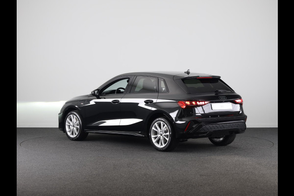 Audi A3 Sportback 40 TFSI e S edition assistentiepakket driving + parking Plus, optiekpakket zwart plus, privacy glass