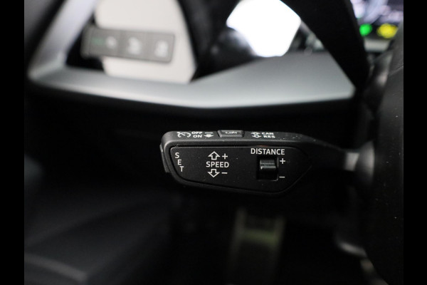 Audi A3 Sportback 40 TFSI e S edition assistentiepakket driving + parking Plus, optiekpakket zwart plus, privacy glass