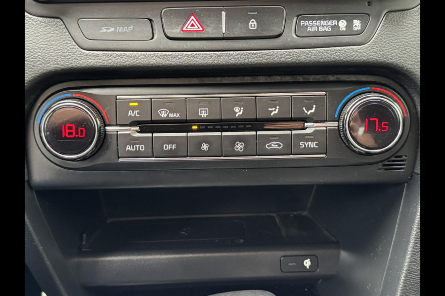 Kia Ceed Sportswagon 1.4 T-GDi DynamicLine Dealeronderhouden Cruise control Climate control Navigatie Apple / Android Trekhaak
