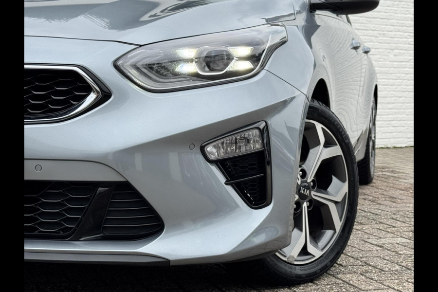 Kia Ceed Sportswagon 1.4 T-GDi DynamicLine Dealeronderhouden Cruise control Climate control Navigatie Apple / Android Trekhaak