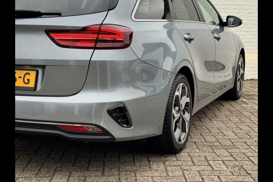 Kia Ceed Sportswagon 1.4 T-GDi DynamicLine Dealeronderhouden Cruise control Climate control Navigatie Apple / Android Trekhaak