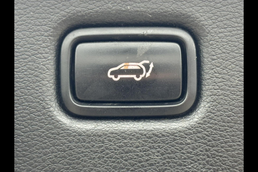 Kia Ceed Sportswagon 1.4 T-GDi DynamicLine Dealeronderhouden Cruise control Climate control Navigatie Apple / Android Trekhaak