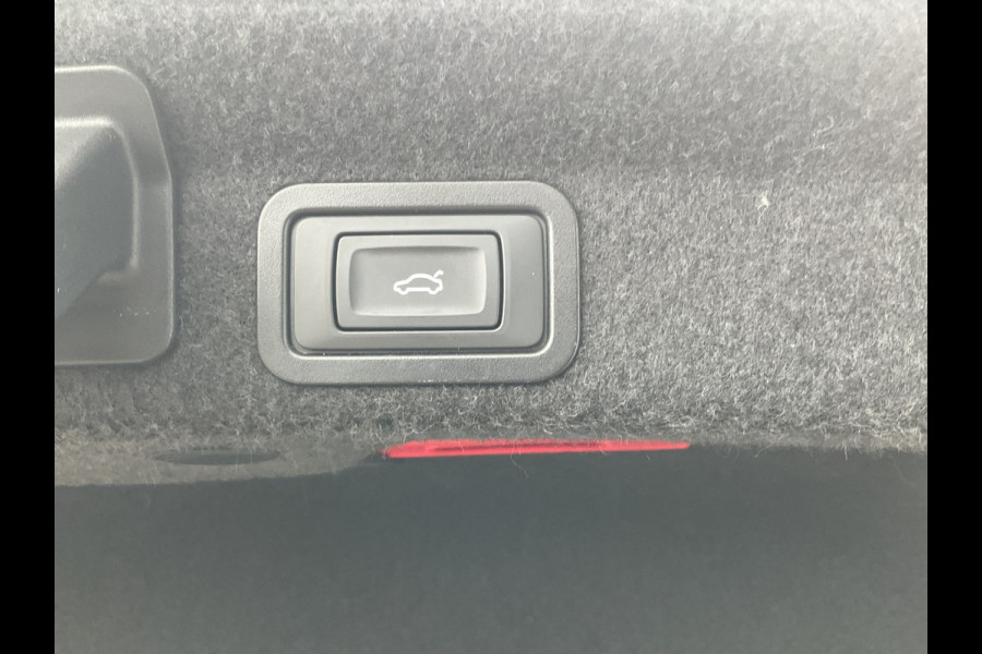 Audi A6 Limousine 55 TFSI e 395pk Quattro Competition PHEV S-Line Plug-in