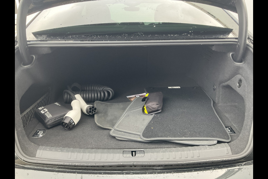 Audi A6 Limousine 55 TFSI e 395pk Quattro Competition PHEV S-Line Plug-in