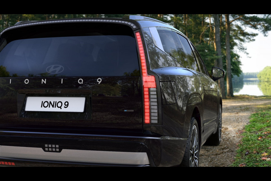 Hyundai IONIQ 9 Lounge AWD+ 7p. 110.3 kWh | NU VOOR €80.450 INCLUSIEF €2000 KORTING Hyundai IONIQ 9 Lounge AWD+ 7p. 110.3 kWh | NU VOOR €80.450 INCLUSIEF €2000 KORTING