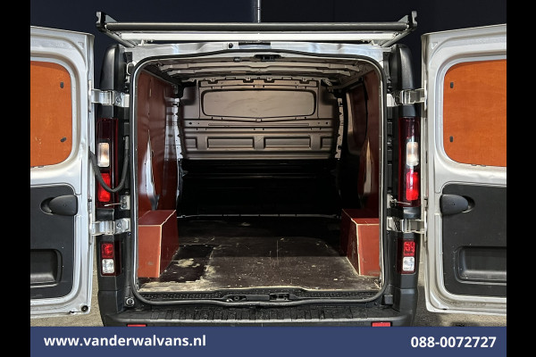 Renault Trafic 2.0 dCi 120pk L1H1 Euro6 Airco | Camera | Imperiaal | LED | Navigatie Bijrijdersbank, Parkeersensoren