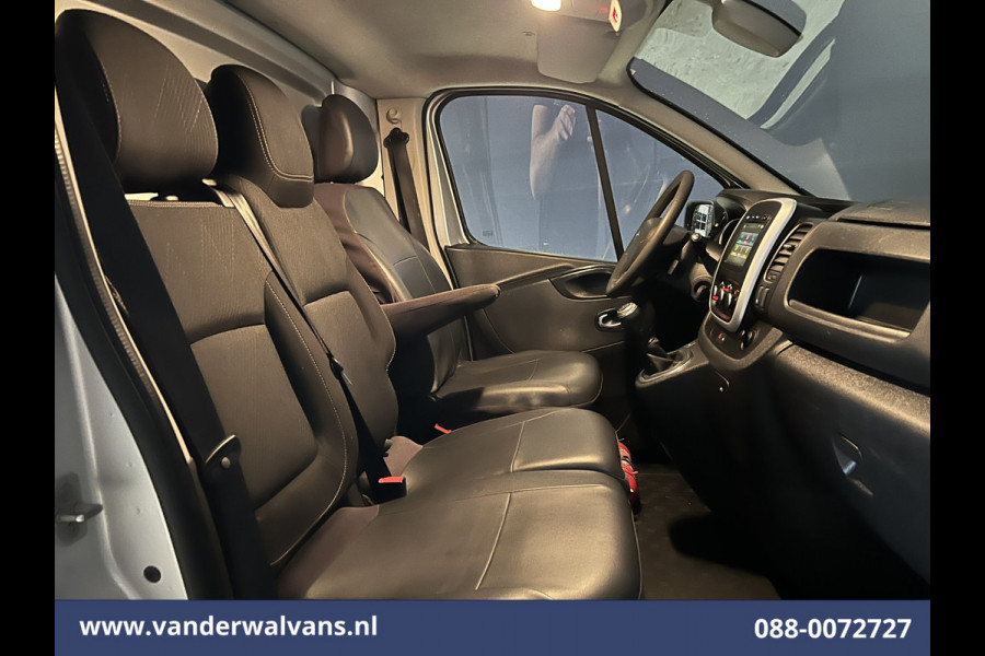 Renault Trafic 2.0 dCi 120pk L1H1 Euro6 Airco | Camera | Imperiaal | LED | Navigatie Bijrijdersbank, Parkeersensoren