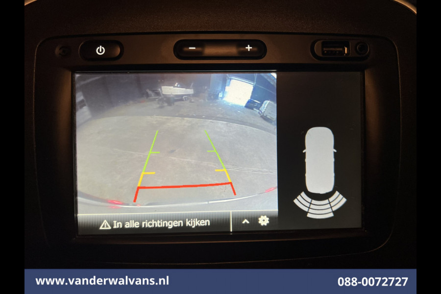 Renault Trafic 2.0 dCi 120pk L1H1 Euro6 Airco | Camera | Imperiaal | LED | Navigatie Bijrijdersbank, Parkeersensoren