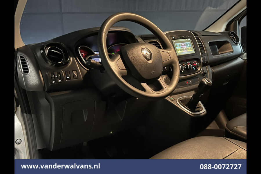 Renault Trafic 2.0 dCi 120pk L1H1 Euro6 Airco | Camera | Imperiaal | LED | Navigatie Bijrijdersbank, Parkeersensoren